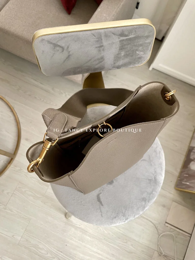 Celine small sangle hot sale bucket bag