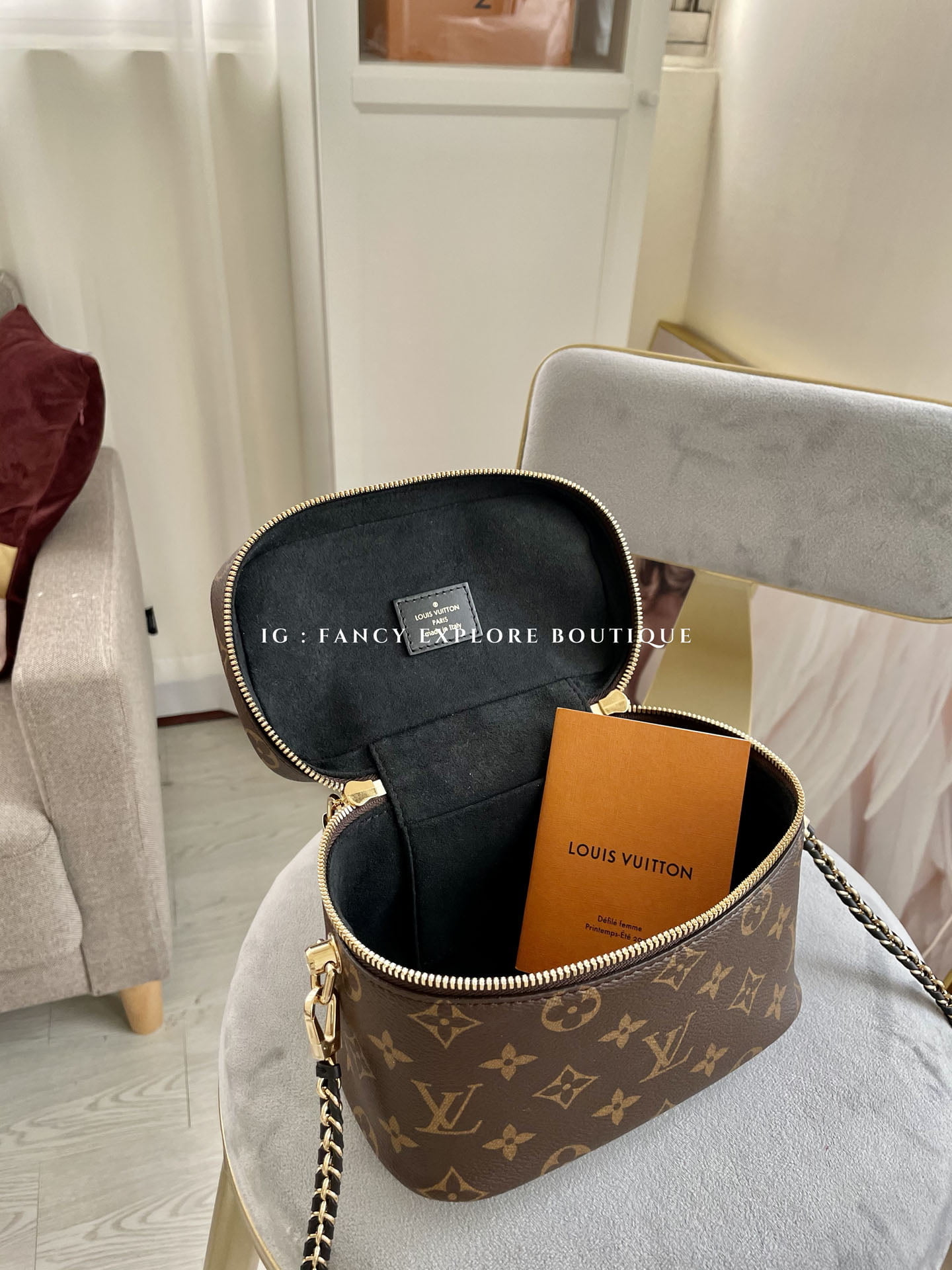 Shop Louis Vuitton Vanity pm (M45165) by nanaluna