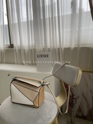 LOEWE MINI PUZZLE 迷你肩背包 奶黃拼色款