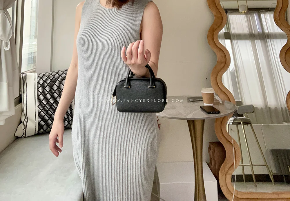 Delvaux Cool box nano - MaBelleSac