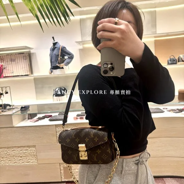 選購Louis Vuitton 系列商品- Fancy Explore Boutique